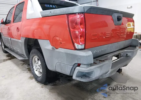 2002 Chevrolet Avalanche 1500 z USA, uszkodzony, nr VIN 3GNEC13T12G228832